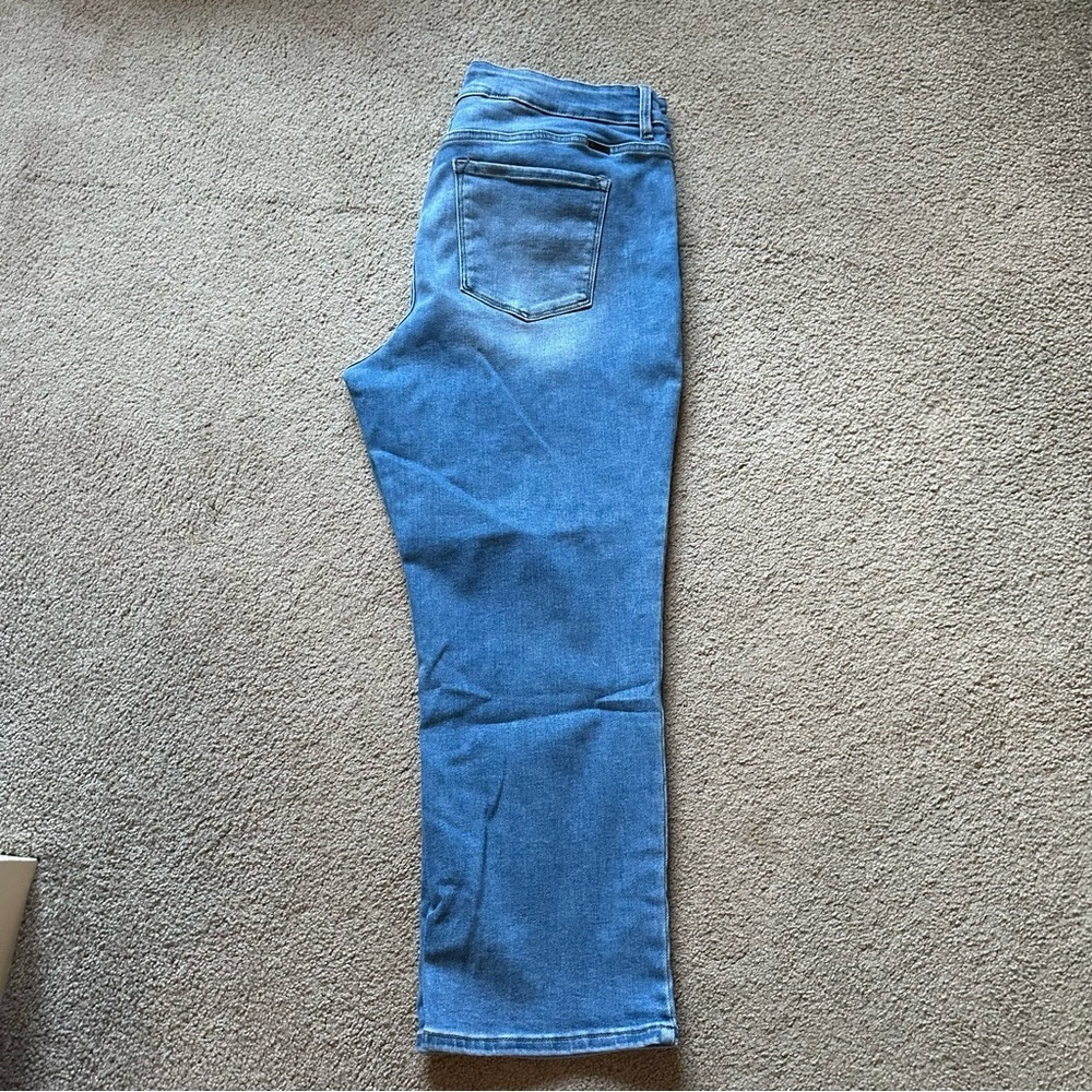 Women’s Kancan Straight Jeans - Picture 6 of 7